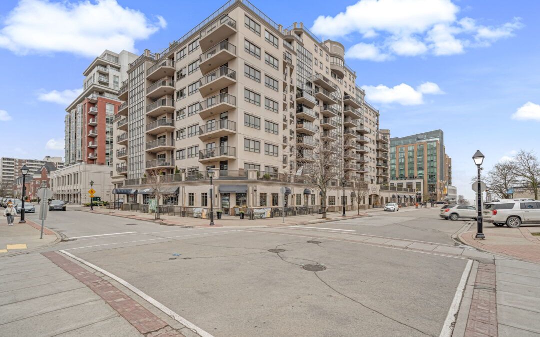 #506-399 Elizabeth St, Burlington